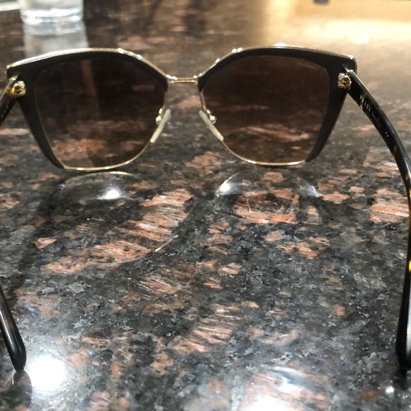 Prada Sunglasses - Picture 4 of 4